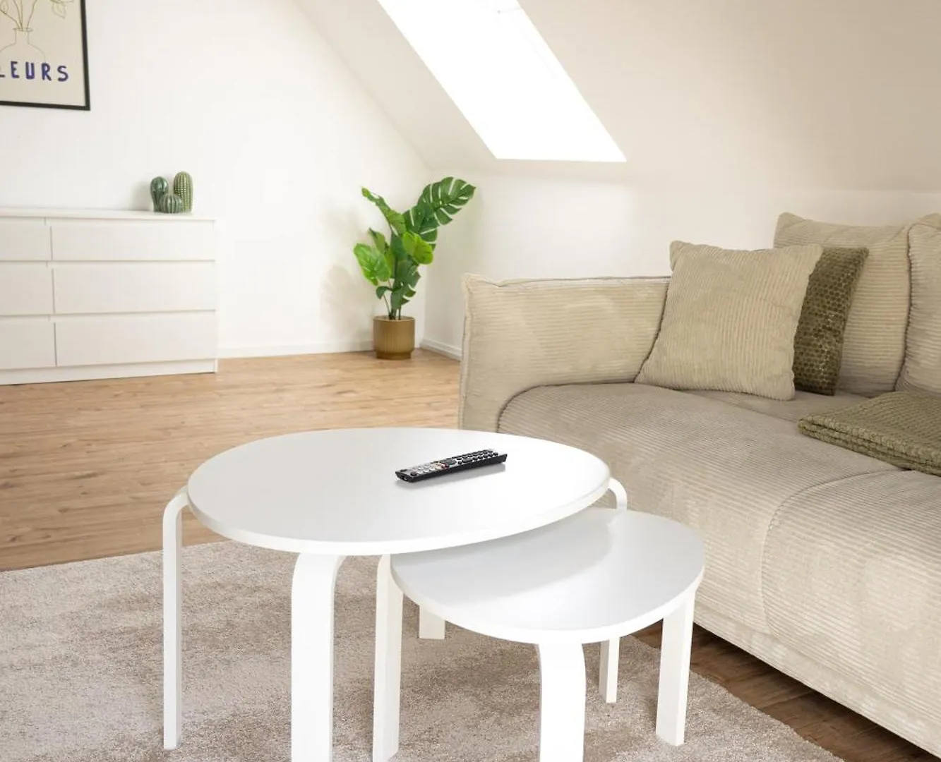 Helle Und Moderne Wohnung In Unna Apartment